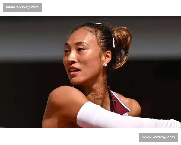 郑钦文因右颈伤退赛 克鲁格临危替补战莱巴金娜